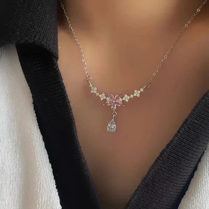 üå∏üåüBridgerton Inspired Floral Necklace
