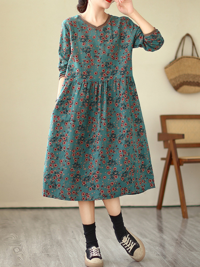 Chic & Breezy Women's Floral Smock Dress for summer | Eva Trends