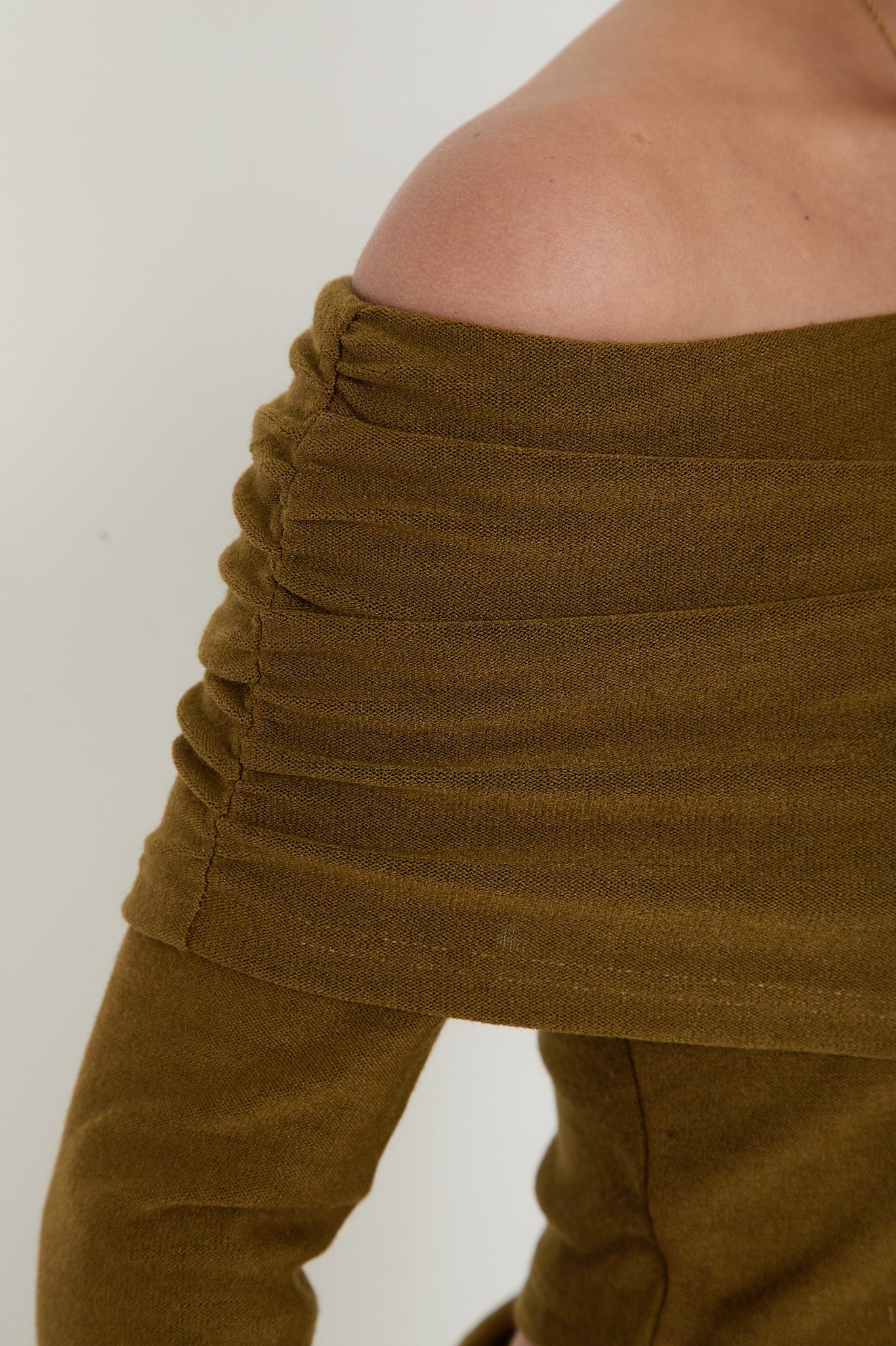 Myla Long Sleeve Top | Olive