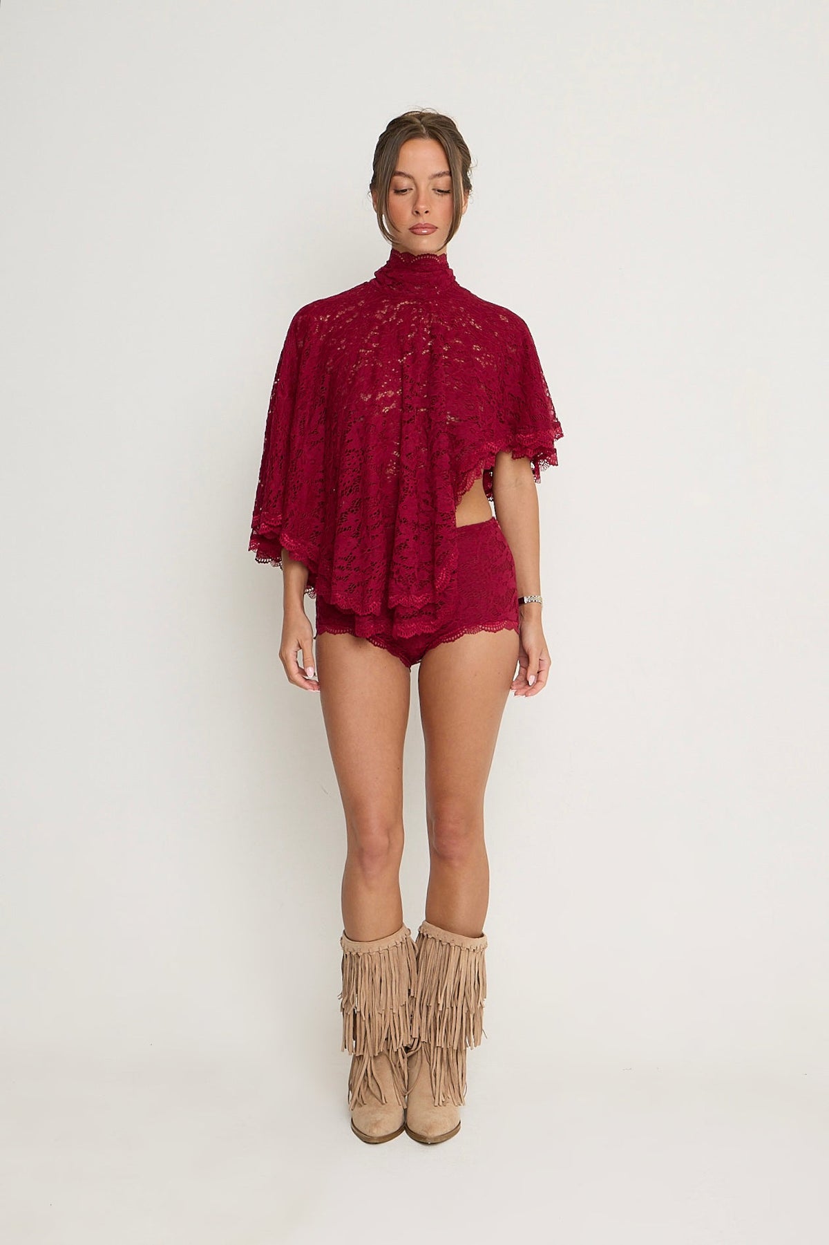 Carmen Lace Shorts | Burgundy