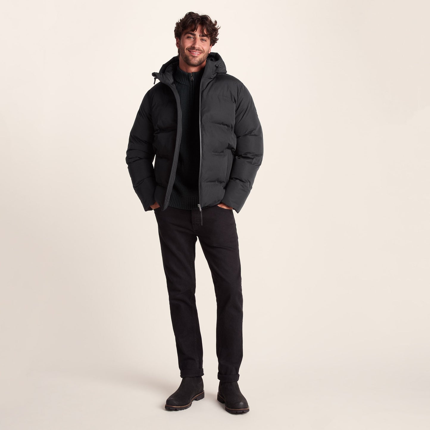 Menka Mens Shower Resistant Insulated Jacket - Black