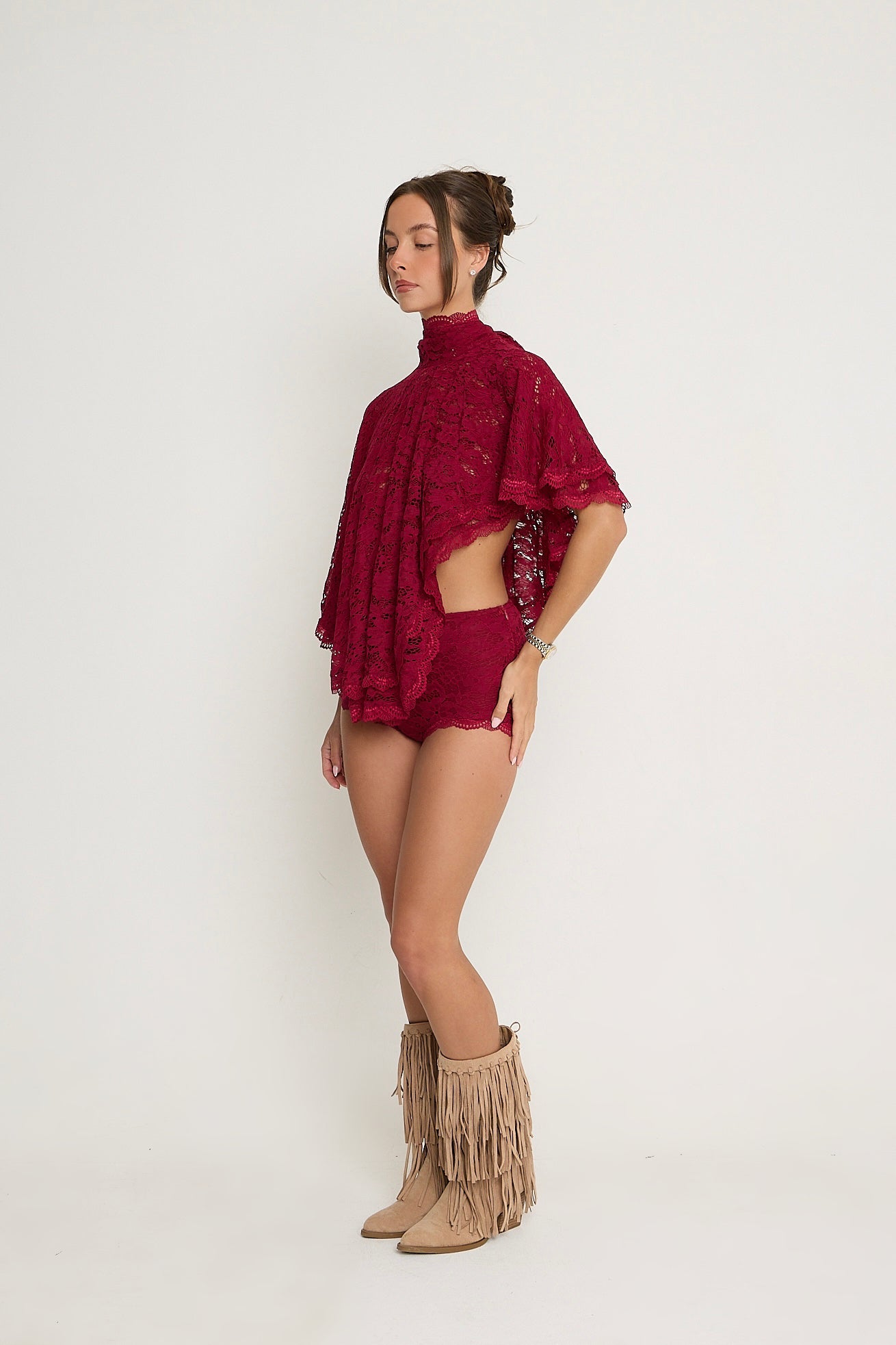 Carmen Lace Shorts | Burgundy