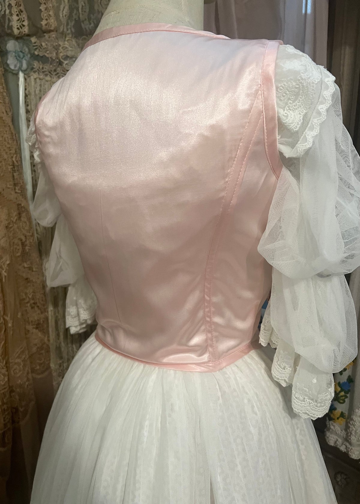 Porcelain corset