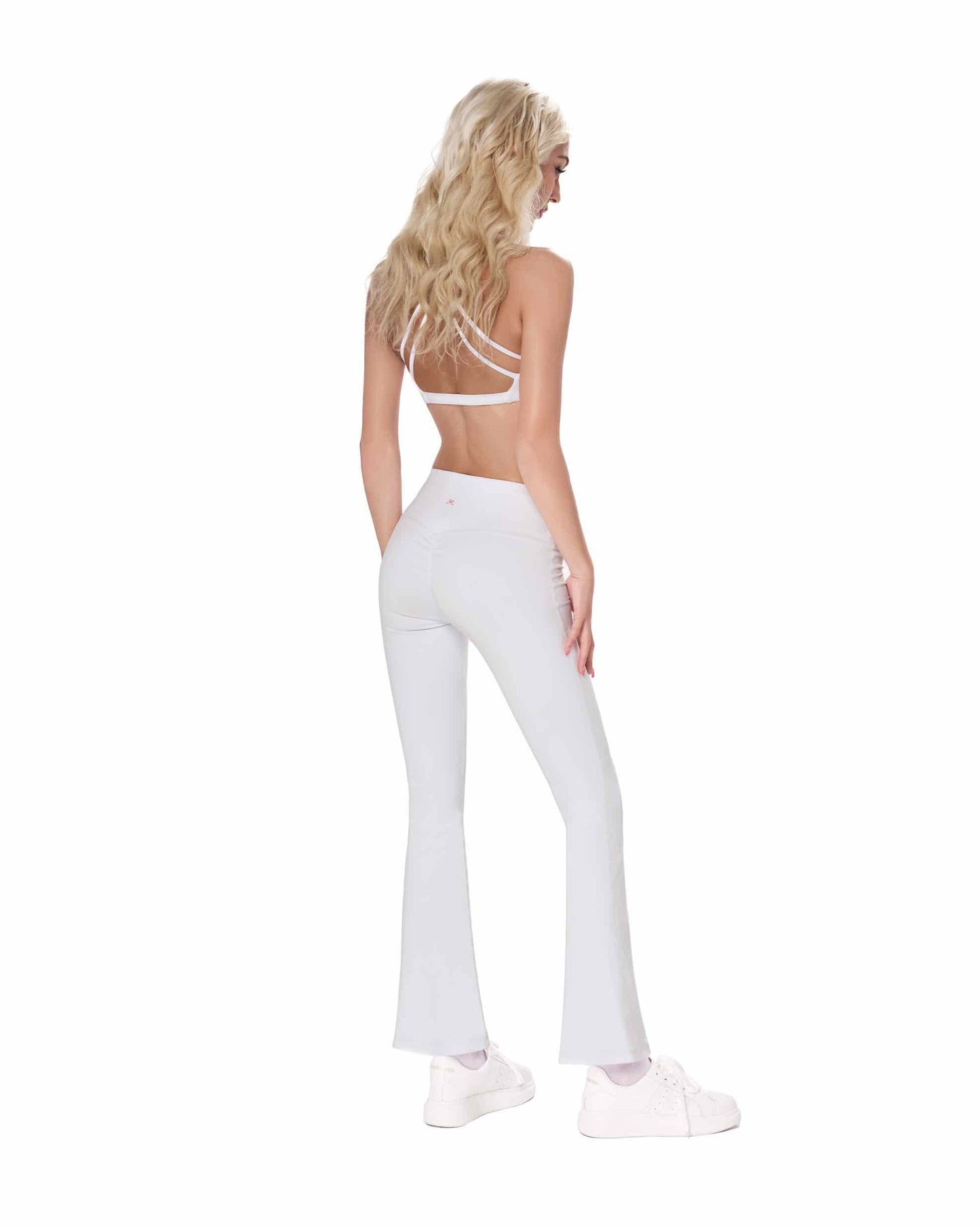 Zoe Petite Scrunch Flare Leggings - White