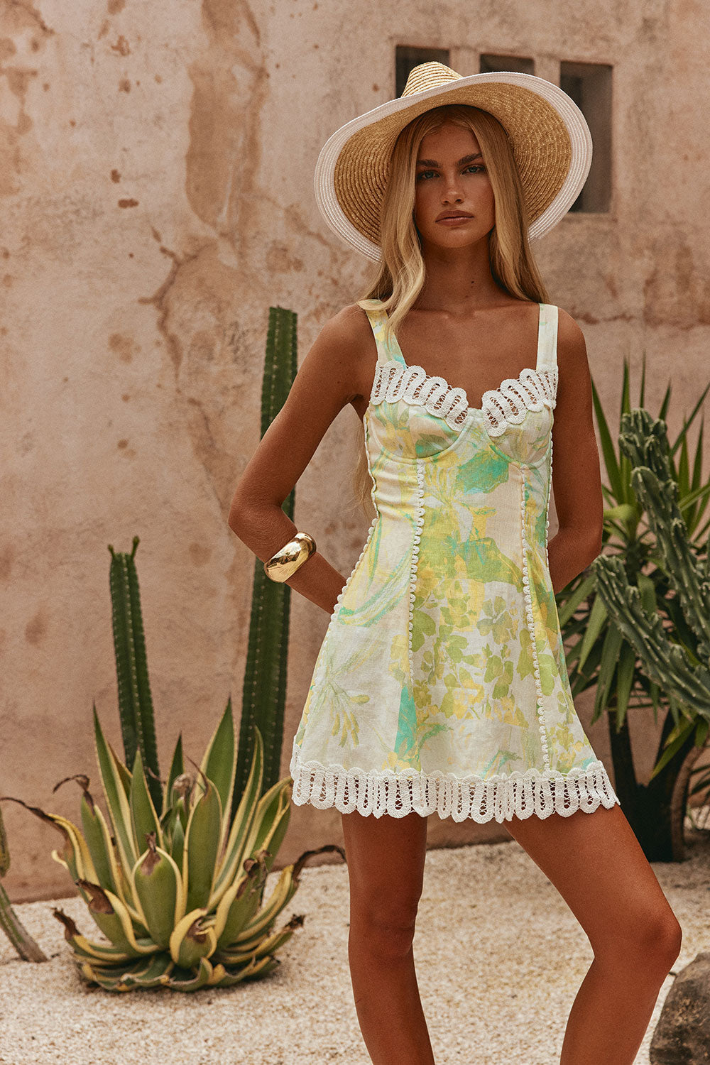 Stelle Dress - Fiore Festivo