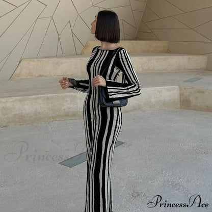 Knitted Long Sleeve Maxi Dress