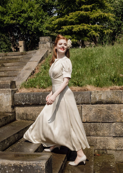 1940s 'Girl Friday' Midi Dress - Oyster Satin