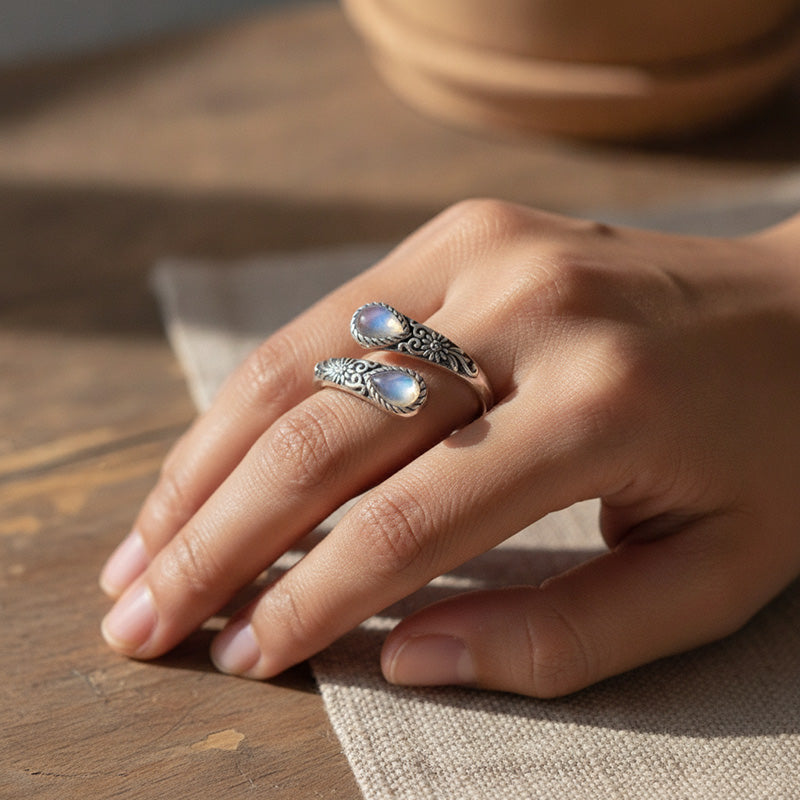 ‚è∞Vintage Adjustable Open Ring with Teardrop Glowing Zircon