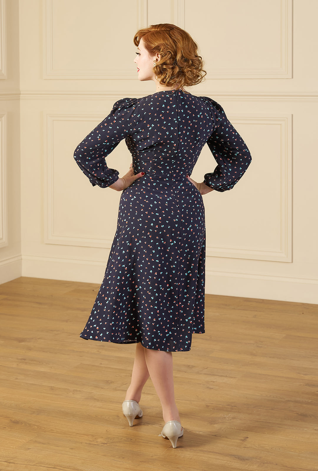 1940s Vera Tea Dress - Ocean Pearl